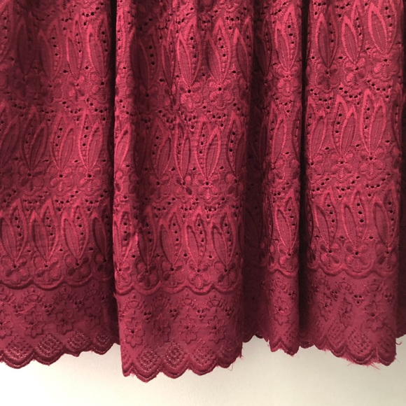 Raspberry red lace dress with scalloped hem and cap sleeve. - Picture 2 of 3